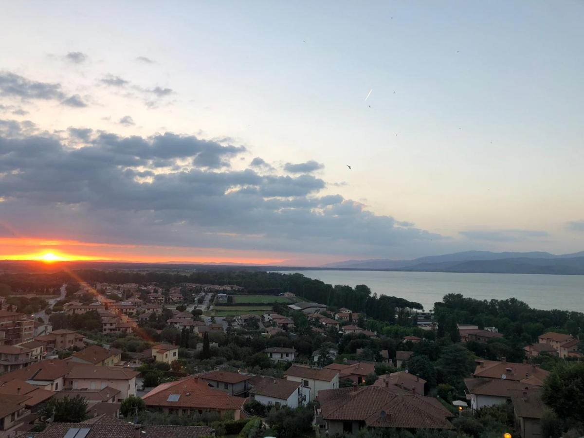 I Ninni Castiglione del Lago Bagian luar foto