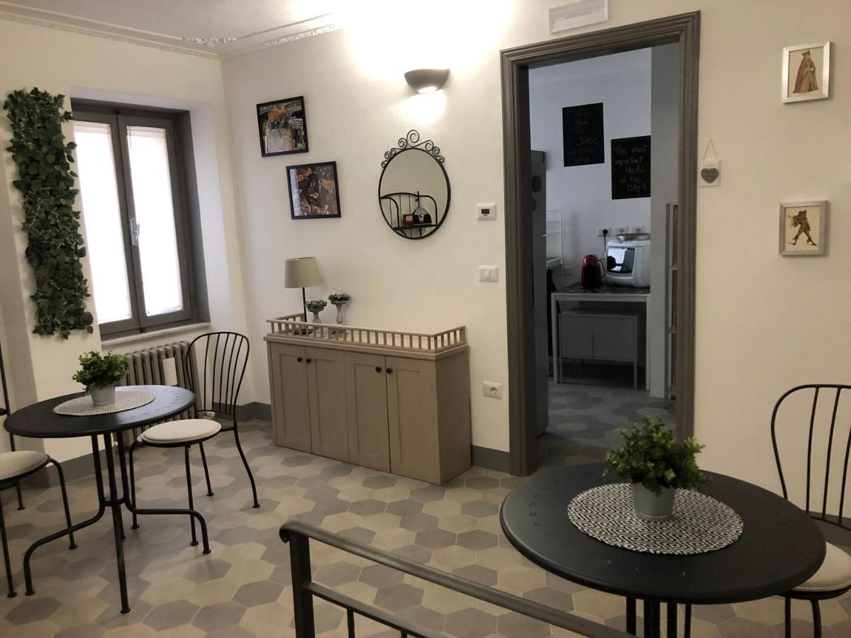 I Ninni Castiglione del Lago Bagian luar foto